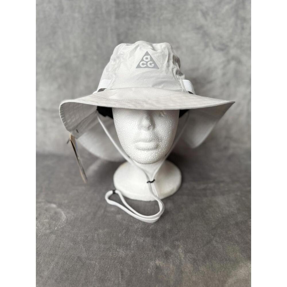 Nike ACG Apex Storm-Fit ADV Waterproof Bucket Hat Photon Dust White Sz Medium